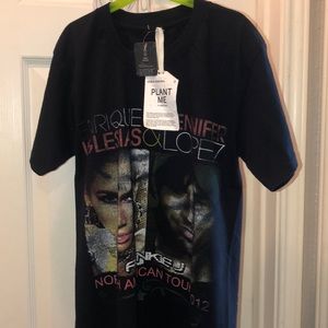 urban outfitters tshirt